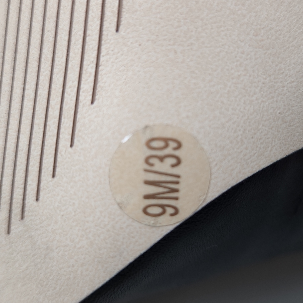 SOLD - Picture 8 of 9